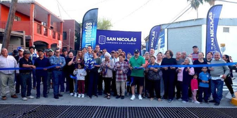 Entrega Daniel Carrillo drenaje pluvial en Del Lago