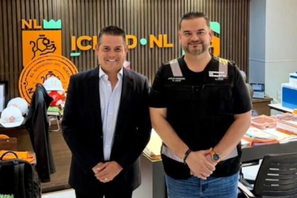 Carlos Rodríguez anuncia nueva secundaria para la colonia Palmanova