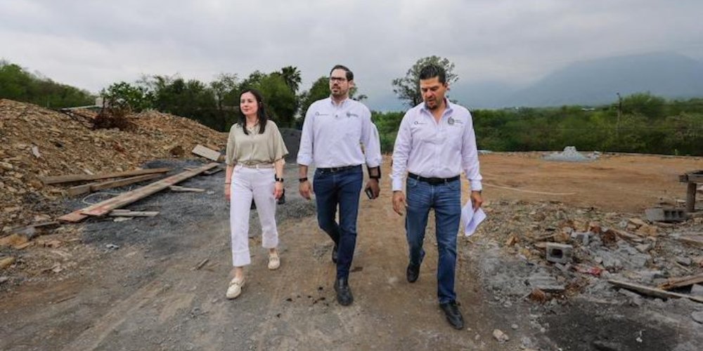 David de la Peña supervisa avances del Centro DIF Los Cavazos