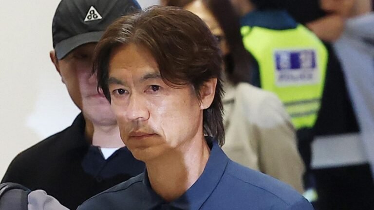 Hong Myung-bo se retira a Estados Unidos tras escándalo mundialista